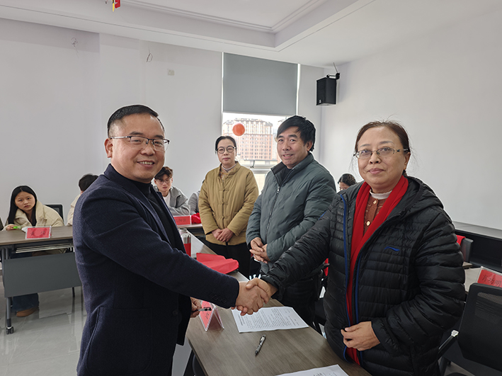 湖南华麒资源环境科技发展有限公司,矿物加工,铅锌选矿,选矿药剂,废水治理,无石灰选矿,矿山废水,低碱度浮选